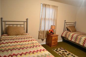Lazy T Ranch Guest House Μανχάταν Εξωτερικό φωτογραφία